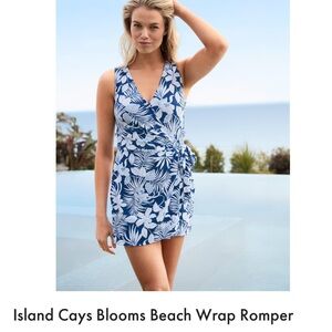 Tommy Bahama NWT Island Cays Blooms Beach Wrap Romper. sz xs